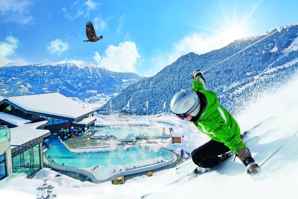 Hotel Les Bains D'โอวรอนนาซ ภายนอก รูปภาพ