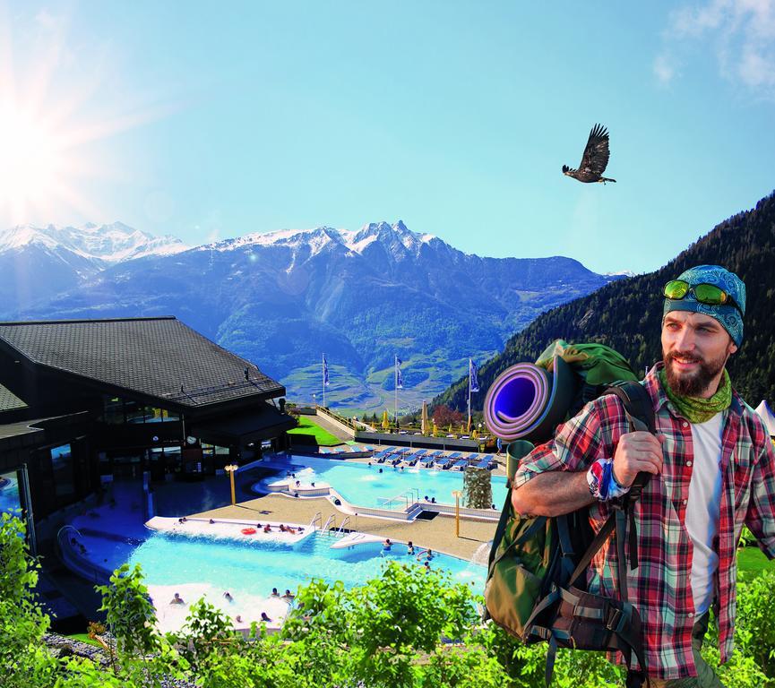 Hotel Les Bains D'โอวรอนนาซ ภายนอก รูปภาพ