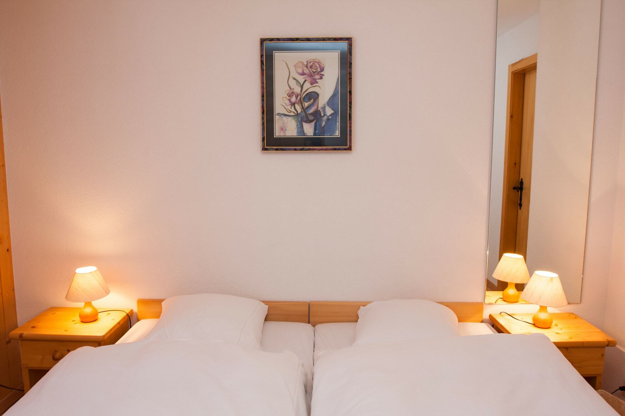 Hotel Les Bains D'โอวรอนนาซ ภายนอก รูปภาพ